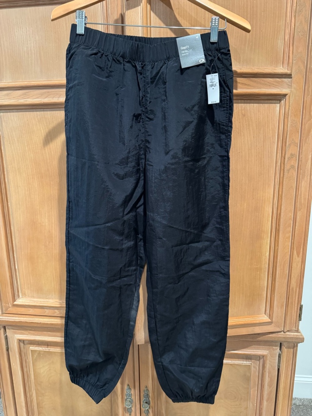 Gap jogger pants